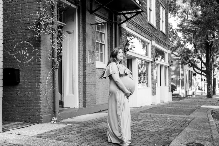 Maternity Photographer Huntsville Alabama